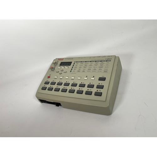 57 - Akai S20 16 bit Stereo Phrase Sampler