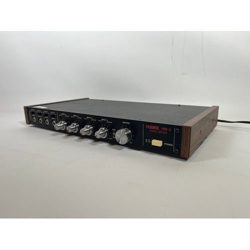 67 - Hawk HM-3 Audio Mixer