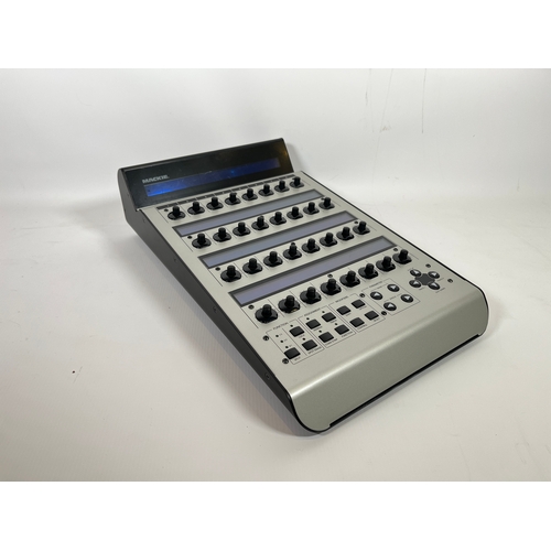 45 - Mackie Control C4 Pro, DSP plugin and virtual instrument controller