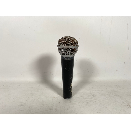 62 - Shure SM58 cardioid dynamic mic, 1980s