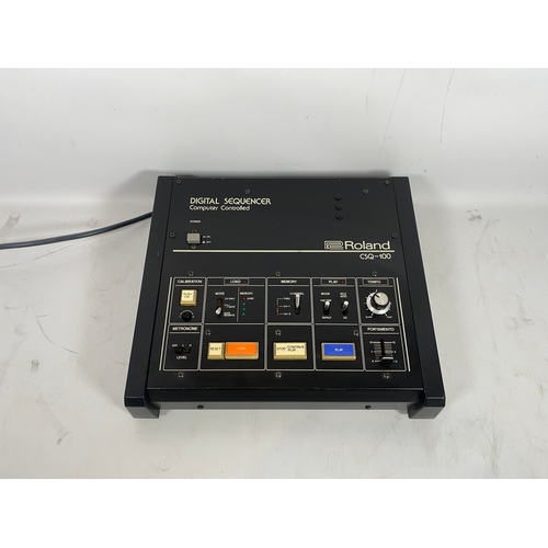 104 - Roland CSQ-100 Digital Sequencer