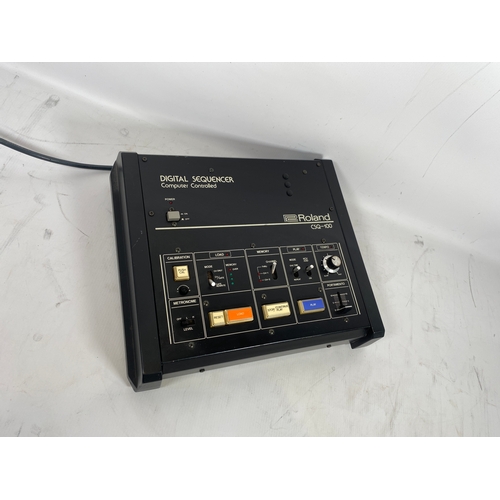 104 - Roland CSQ-100 Digital Sequencer