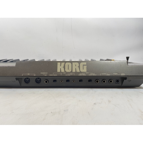 116 - Korg poly 800 Digital synthesizer