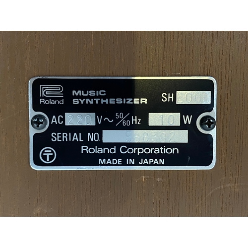 154 - Roland SH2000 Monophonic Analogue Synthesizer