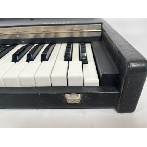 156 - Hohner Pianet T Electric piano