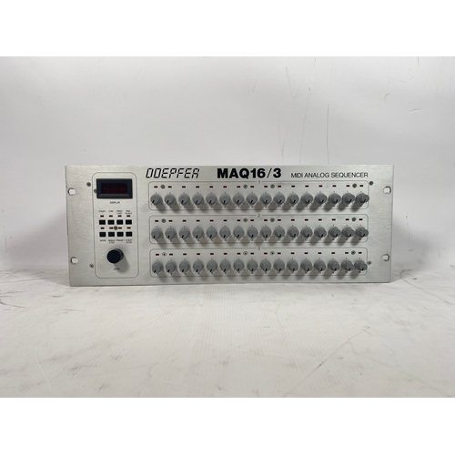 100 - Doepfer MAQ16/3 Midi Sequencer