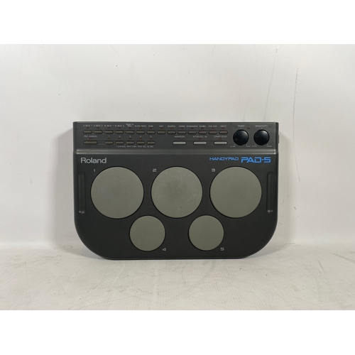 163 - Roland Handy Pad 5 Drum machine midi controller