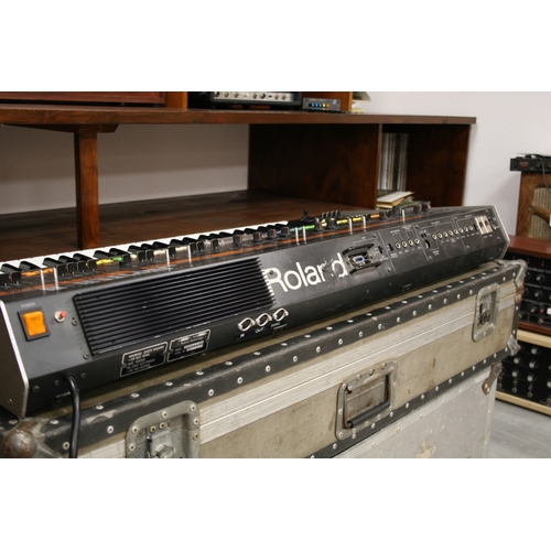 141 - Roland Jupiter-8 Polyphonic analogue synthesizer with Kenton Midi, Early 1980s

This beast has some ... 