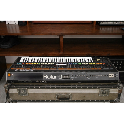 141 - Roland Jupiter-8 Polyphonic analogue synthesizer with Kenton Midi, Early 1980s

This beast has some ... 