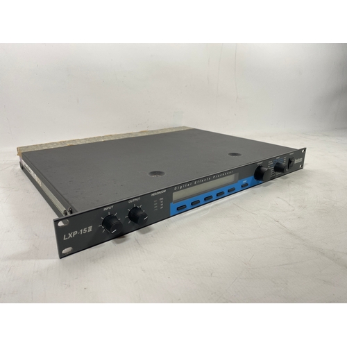 61 - Lexicon LXP-15II Digital Effects Processor