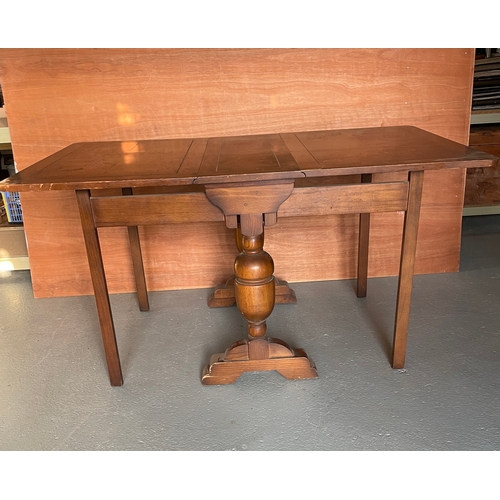 78 - Sutherland style rectangular oak table 33 x 90 closed extending to 153 cms extended and 74 cms high