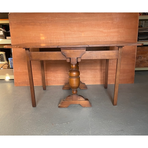 78 - Sutherland style rectangular oak table 33 x 90 closed extending to 153 cms extended and 74 cms high