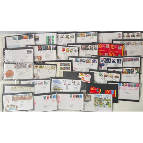 64 - Stamps - Album of 50 addressed and franked first day covers from 1986 to 1989 including one Canadian... 