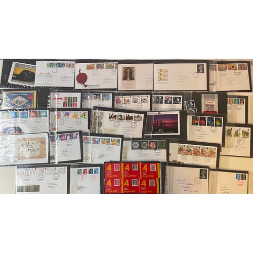 64 - Stamps - Album of 50 addressed and franked first day covers from 1986 to 1989 including one Canadian... 