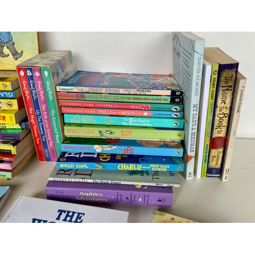 93 - Selection of 45 paperback children's fiction books