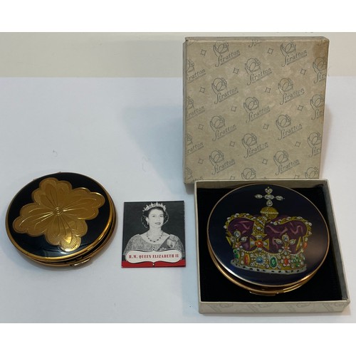 120 - Two vintage powder compacts - 
- Rare Stratton ‘Corona’ H.M. Queen Elizabeth II 1953 - Coronation po... 