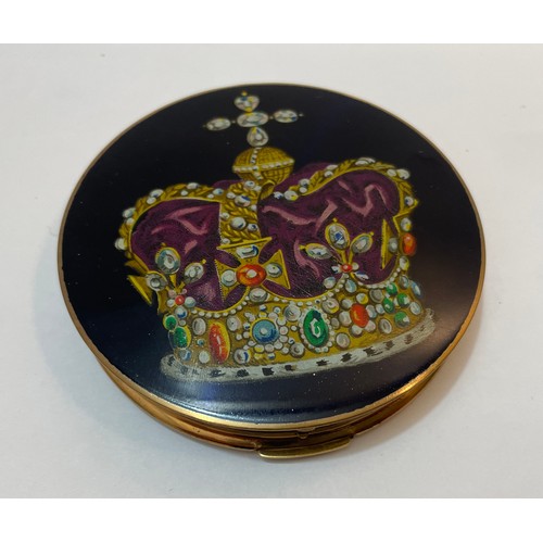 120 - Two vintage powder compacts - 
- Rare Stratton ‘Corona’ H.M. Queen Elizabeth II 1953 - Coronation po... 