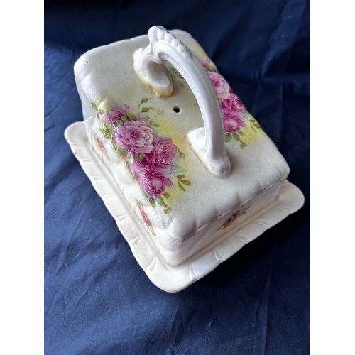 104 - Antique Cheese / Butter Dish