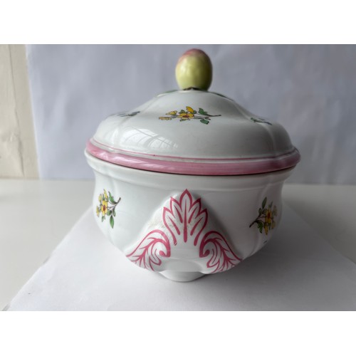 112 - Oval ceramic tureen with lid - Spode Marlborough Sprays 32 x 20 cms high to top of lid