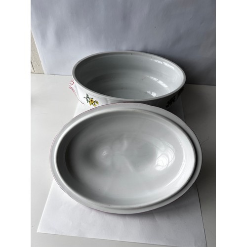 112 - Oval ceramic tureen with lid - Spode Marlborough Sprays 32 x 20 cms high to top of lid