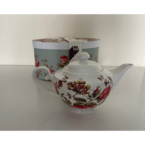 118 - A V&A fine china teapot Toile design from a 19C printed textile - appears new and boxed