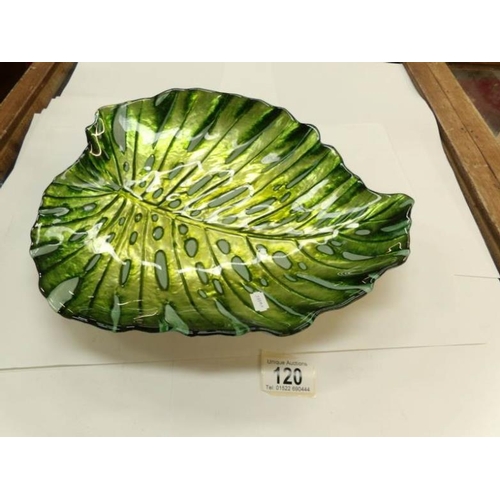 120 - An unusual leaf shaped fruit bowl