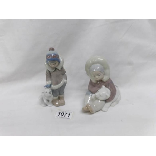 1071 - 2 Lladro figures of Eskimo children with polar bears