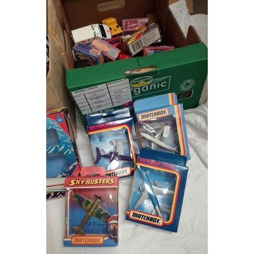 195 - 2 boxes of Matchbox models