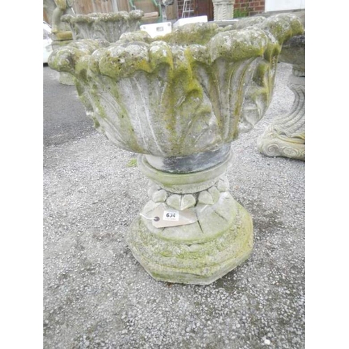 634 - A concrete garden urn