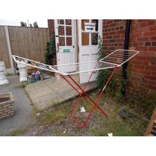 324 - A large airer etc