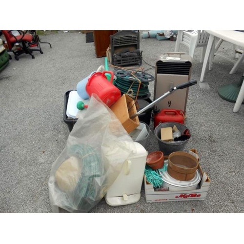 328 - A large quantity of miscellaneous including garden item