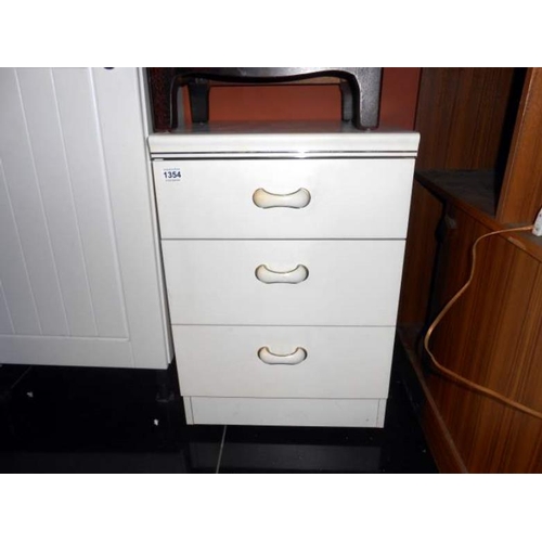 1354 - A 3 drawer bedside cabinet