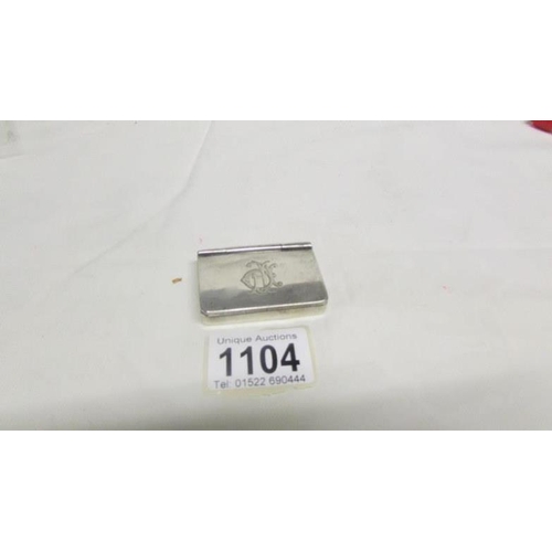 Lot 1104      