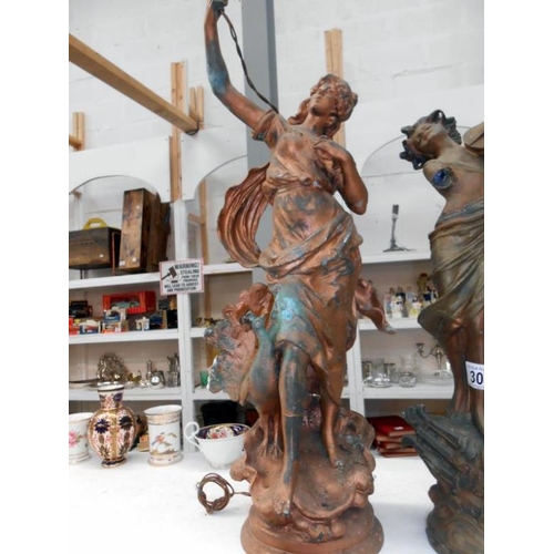 304 - Victorian spelter figure lamp and a figure playing violin a/f