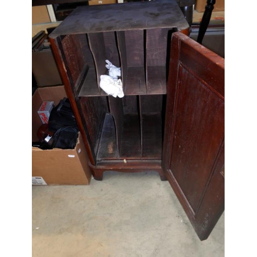 389 - Victorian mahogany pot cupboard a/f