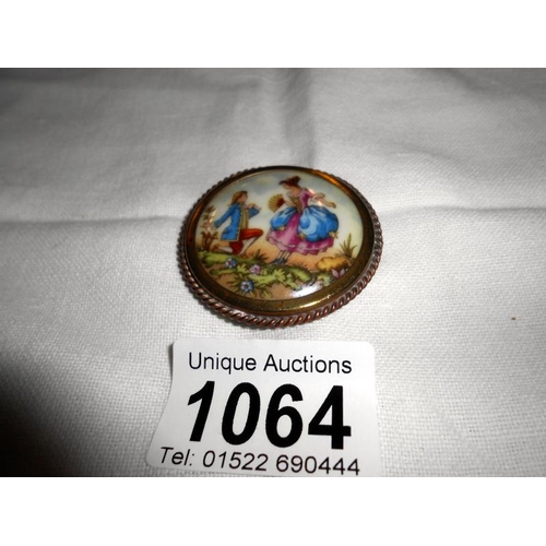 Lot 1064      