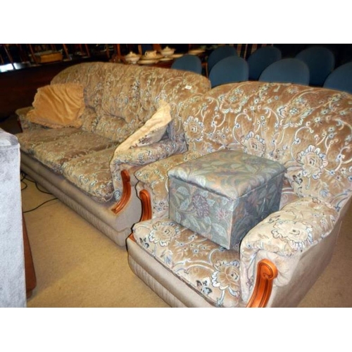 489 - A 3 seater sofa & a matching chair