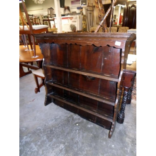 746 - An oak dresser top