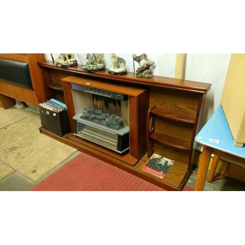 112 - A vintage fire surround & fire