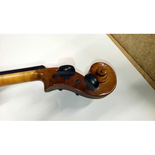 512 - A violin & bow with case, label reads 'The Stentor Student II'