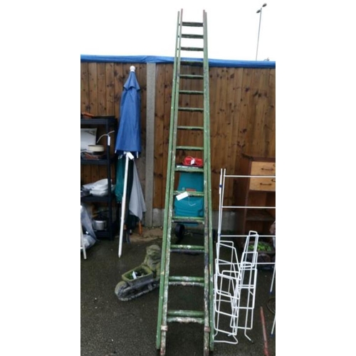 10L - A large ladder