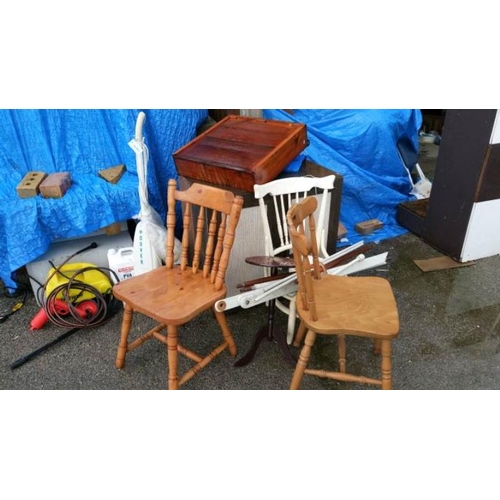 30T - A quantity of miscellaneous including kitchen chairs etc.