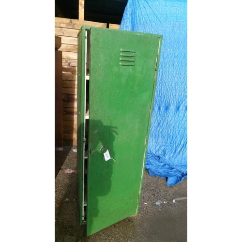 40K - A green metal cupboard