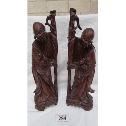 294 - 2 carved old men, Chinese root wood