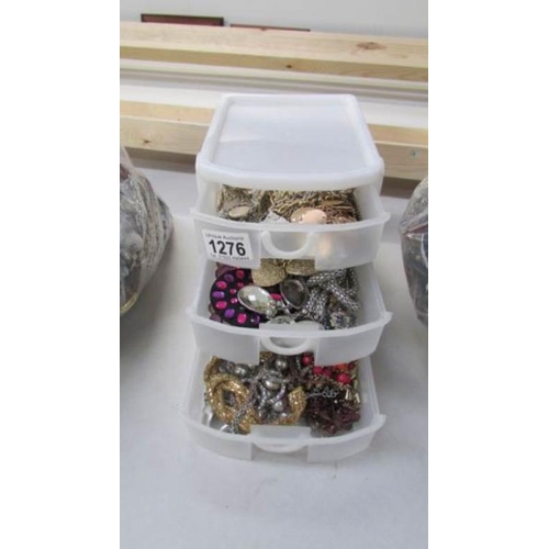 1276 - A small 3 drawer chest of assorted costume jewellery