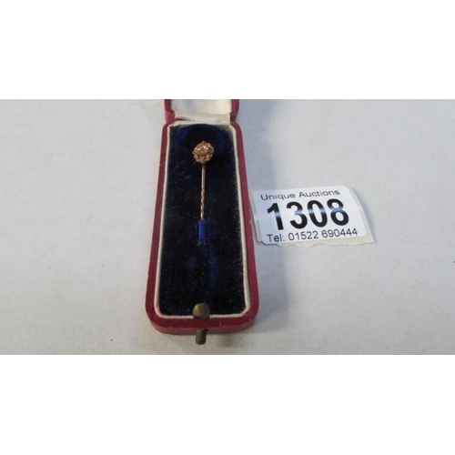 1308 - A Victorian gold stick pin