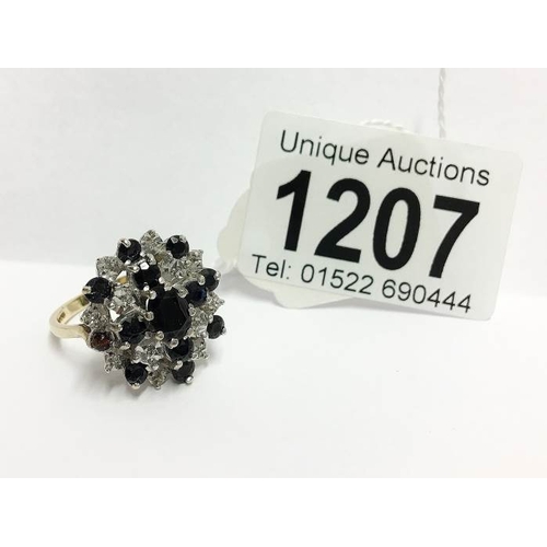 1207 - A large yellow gold sapphire and diamond ring, size U