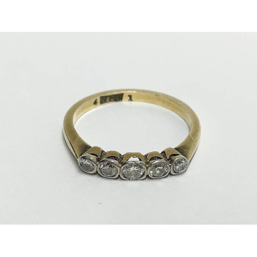 1220 - An 18ct yellow gold five stone diamond bar ring, size Q