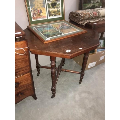 20 - A Edwardian mahogany octagonal table