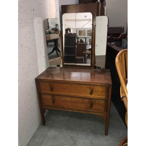 433 - A dressing table with mirror